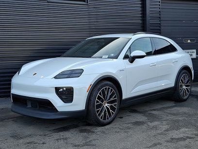 New 2025 Porsche Macan 4 Electric