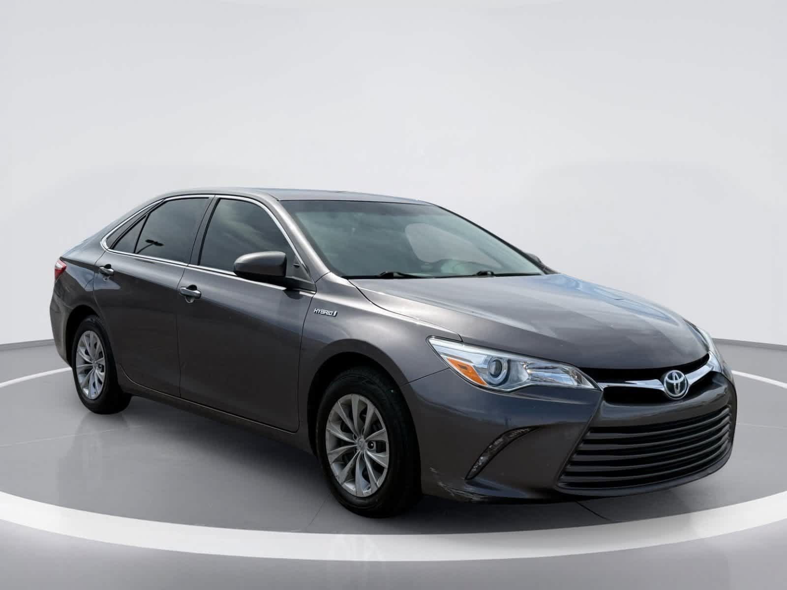 Used 2017 Toyota Camry XLE FWD image 7