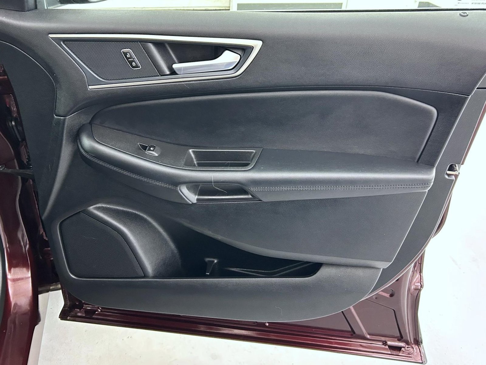 Used 2024 Ford Edge SEL w/ Convenience Package AWD/4WD image 16