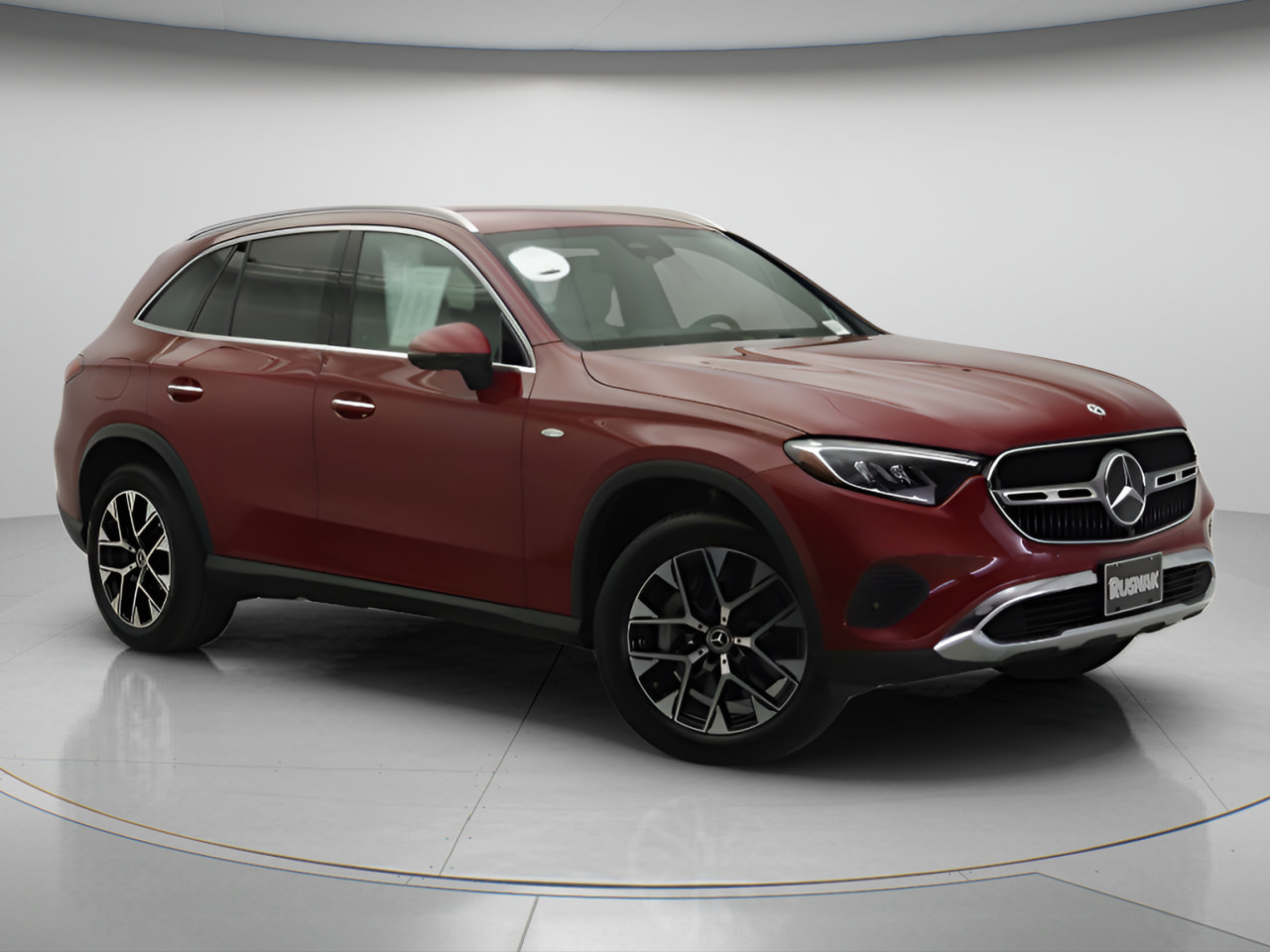 Used 2025 Mercedes-Benz GLC 350e 4MATIC image 32