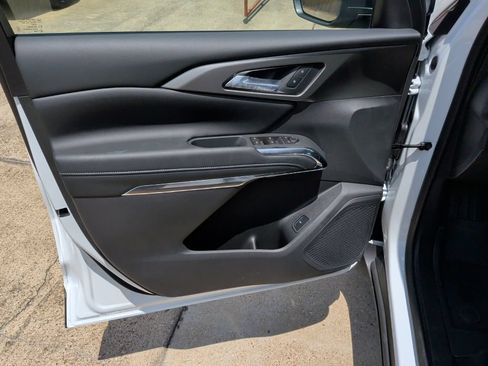 New 2026 Chevrolet Traverse LT w/ Midnight/Sport Edition FWD image 10