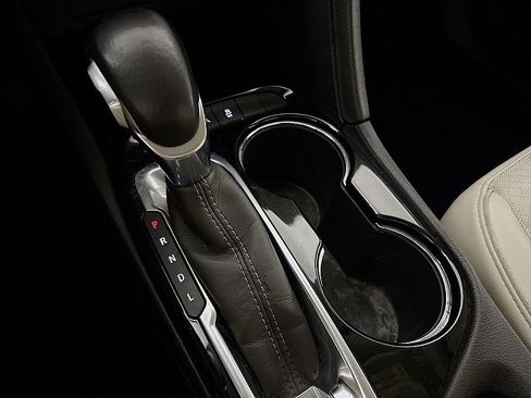 Used 2021 Buick Encore GX Select image 17