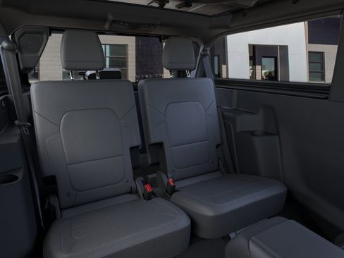 New 2025 Ford Bronco Badlands AWD/4WD image 11
