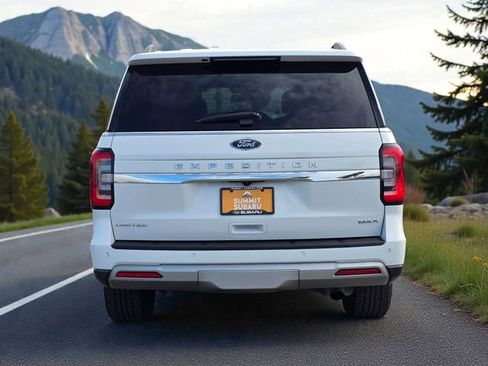 Used 2023 Ford Expedition Max Limited image 6