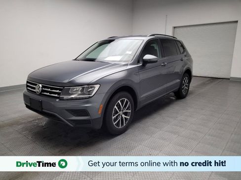 Used 2021 Volkswagen Tiguan S image 1
