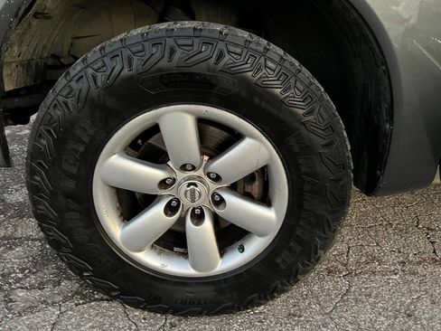 Used 2008 Nissan Titan SE image 26