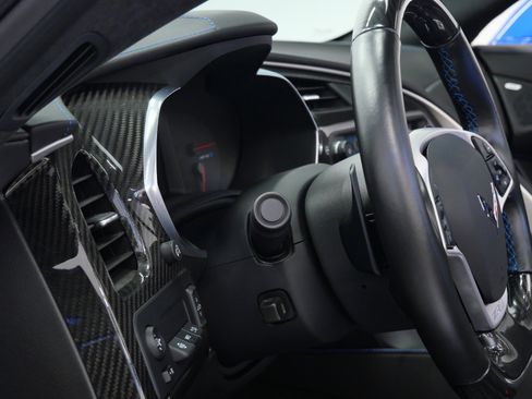 Used 2019 Chevrolet Corvette ZR1 RWD image 28