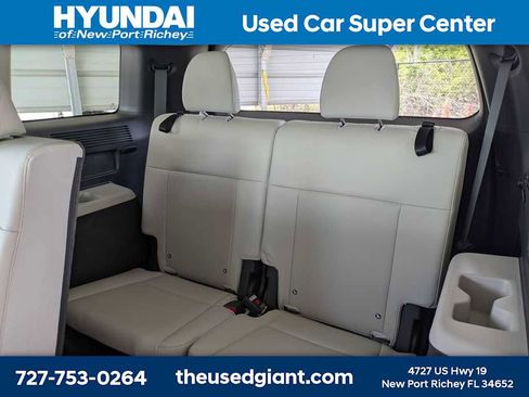 Used 2025 Hyundai Santa Fe SEL image 15