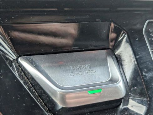 Used 2024 GMC Sierra 1500 AT4 w/ Technology Package image 25