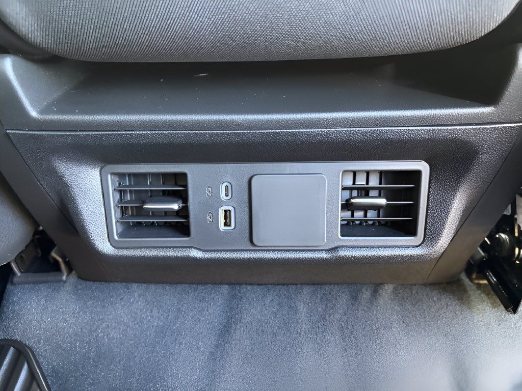 New 2026 Chevrolet Silverado 1500 Custom w/ LPO, Dark Essentials Package AWD/4WD image 7