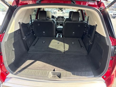 Used 2024 Nissan Pathfinder SL w/ SL Premium Package image 24