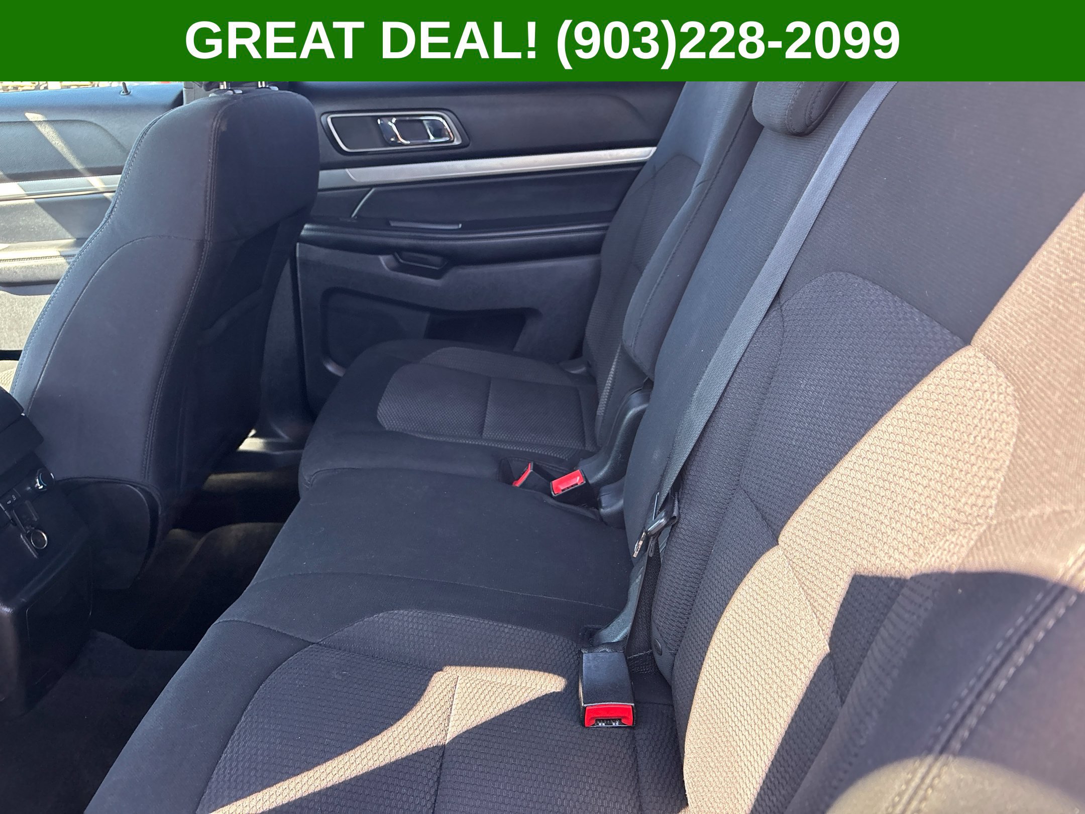 Used 2018 Ford Explorer XLT FWD image 47