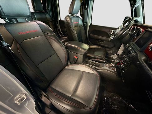 Used 2023 Jeep Gladiator Rubicon w/ Cold Weather Group AWD/4WD image 30