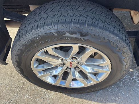 Used 2022 GMC Sierra 1500 SLT w/ SLT Premium Plus Package image 10