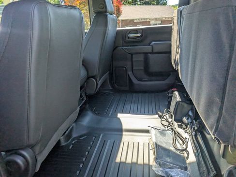 Used 2025 Chevrolet Silverado 3500 W/T w/ Snow Plow Prep/Camper Package AWD/4WD image 39