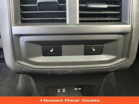 Used 2021 Volkswagen Atlas Cross Sport SEL Premium image 38