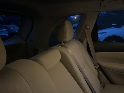 Used 2020 Nissan Rogue SV w/ Sun & Sound Touring Package image 12