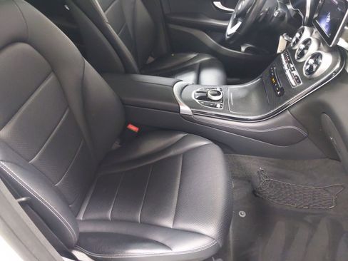 Used 2017 Mercedes-Benz GLC 300 image 25