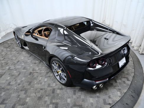 Certified 2022 Ferrari 812 GTS RWD image 5