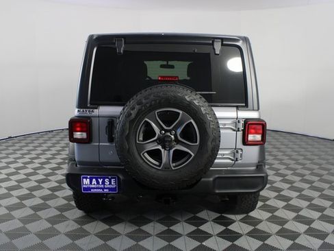 Used 2018 Jeep Wrangler Unlimited Sport S image 21