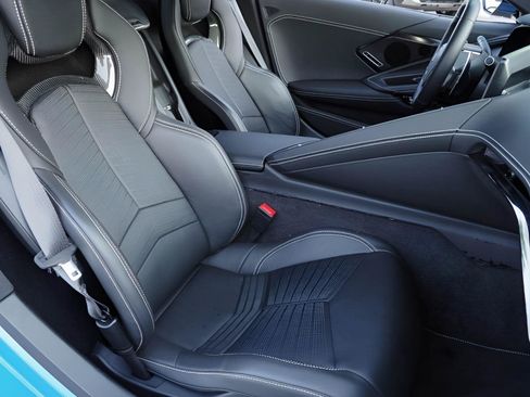 Used 2024 Chevrolet Corvette Stingray Premium Conv w/ Stealth Interior Trim Package RWD image 15