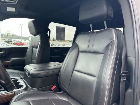 Used 2023 Chevrolet Silverado 2500 High Country w/ Z71 Off-Road Package image 10