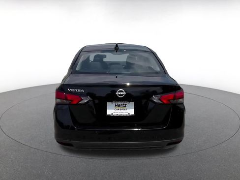 Used 2025 Nissan Versa SV FWD image 12