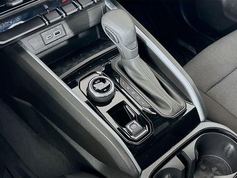 Used 2024 Chevrolet Colorado Trail Boss w/ Advanced Trailering Package image 25