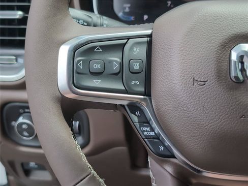 New 2026 RAM 1500 Laramie AWD/4WD image 33