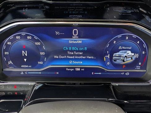 Used 2023 Chevrolet Silverado 1500 LT image 11