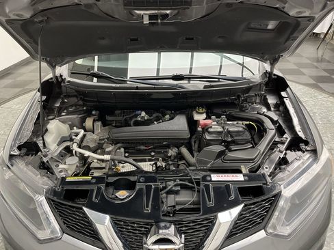 Used 2016 Nissan Rogue SV AWD/4WD image 22
