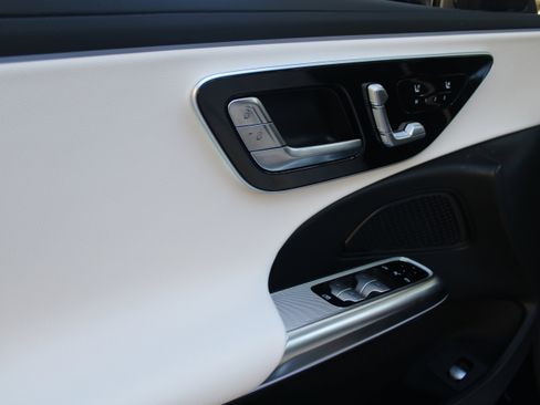 New 2026 Mercedes-Benz E 450 4MATIC Sedan image 20