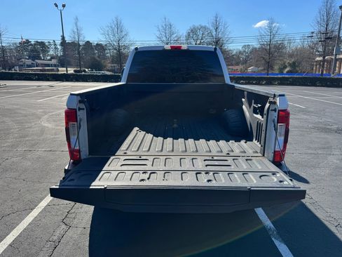 Used 2019 Ford F250 Lariat w/ Lariat Ultimate Package image 9