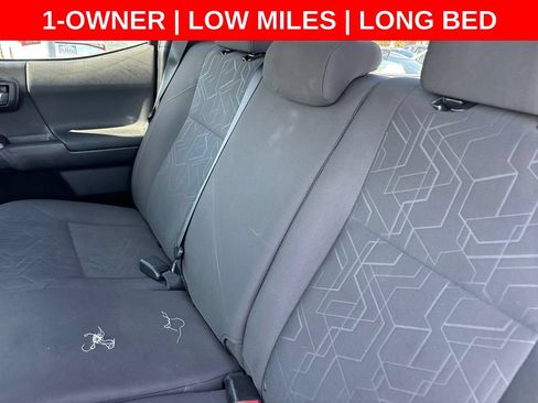 Used 2016 Toyota Tacoma TRD Sport w/ Towing Package RWD image 11