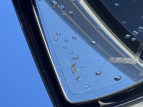 Used 2018 Chevrolet Tahoe Premier w/ Max Trailering Package image 9