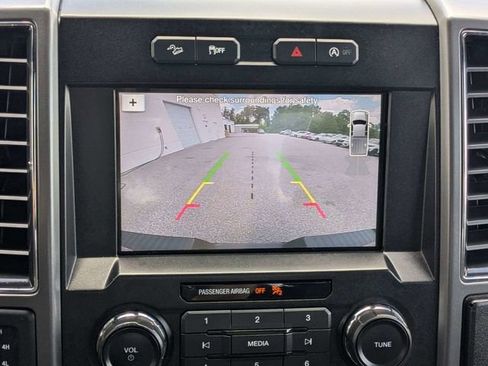 Used 2018 Ford F150 XLT w/ Equipment Group 302A Luxury AWD/4WD image 29