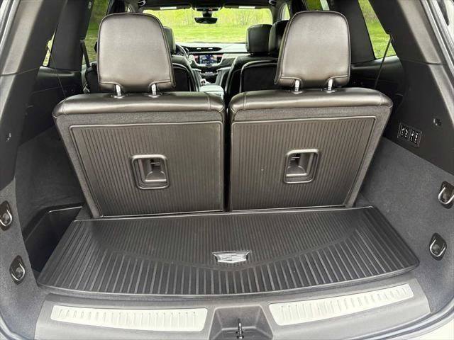Used 2024 Cadillac XT6 Premium Luxury w/ Technology Package AWD/4WD image 28