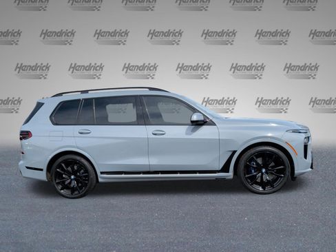 Certified 2025 BMW X7 xDrive40i w/ Executive Package AWD/4WD image 6