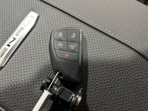 New 2026 GMC Sierra 3500 Denali w/ Denali Reserve Package AWD/4WD image 25