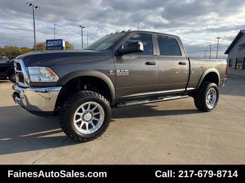 Used 2016 RAM 2500 Tradesman w/ Chrome Appearance Group image 5
