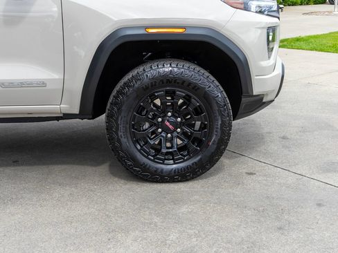 Used 2026 GMC Canyon Elevation w/ Convenience Package AWD/4WD image 35