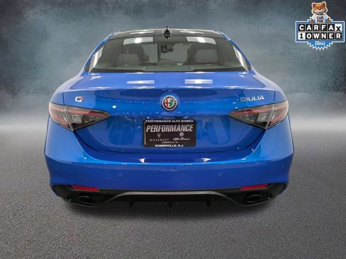 Used 2024 Alfa Romeo Giulia Veloce AWD/4WD image 5