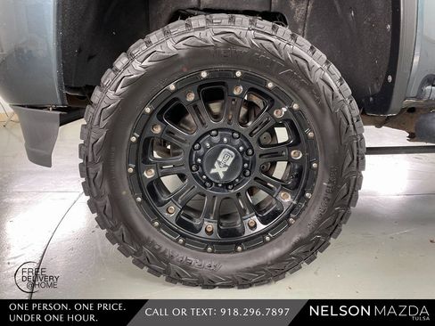 Used 2017 GMC Sierra 2500 Denali w/ Duramax Plus Package image 11