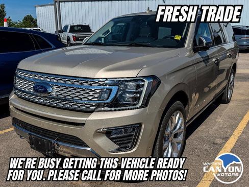 Used 2018 Ford Expedition Max Platinum AWD/4WD image 4