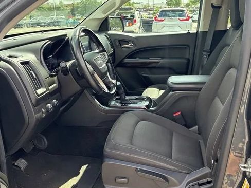 Used 2017 GMC Canyon SLE w/ SLE Convenience Package AWD/4WD image 26