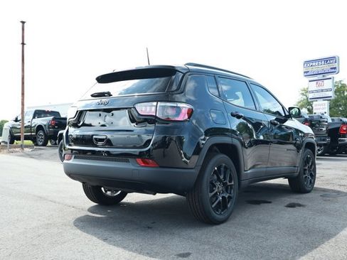 New 2026 Jeep Compass Latitude AWD/4WD image 6