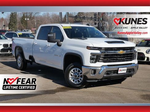 Used 2025 Chevrolet Silverado 2500 LT w/ Convenience Package AWD/4WD image 1