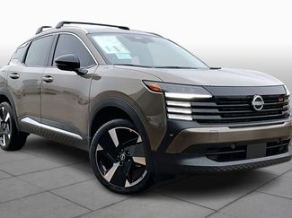 New 2026 Nissan Kicks SR w/ Cold Weather Package video 2