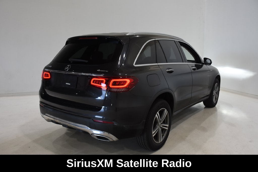 Used 2020 Mercedes-Benz GLC 300 4MATIC image 4