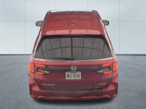 Used 2025 Honda Odyssey Sport-L image 6